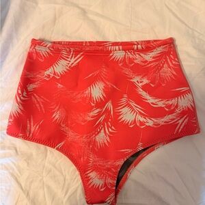 Billabong Women’s Pink Highwaisted neoprene swimsuit bottoms